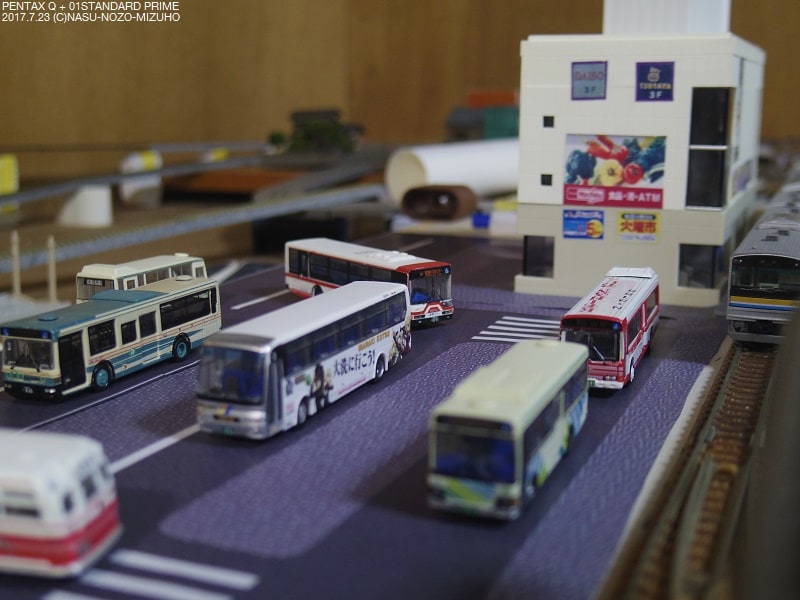 【押入レイアウト】駅前道路の製作　その１